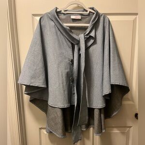 Federation Women’s Canvas Poncho/Cape. Grey Size Med